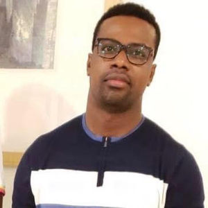 Meet your Posher, Emmanuel otto